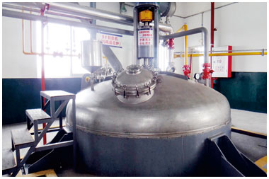 glue-reactors.jpg glue-reactors.jpg